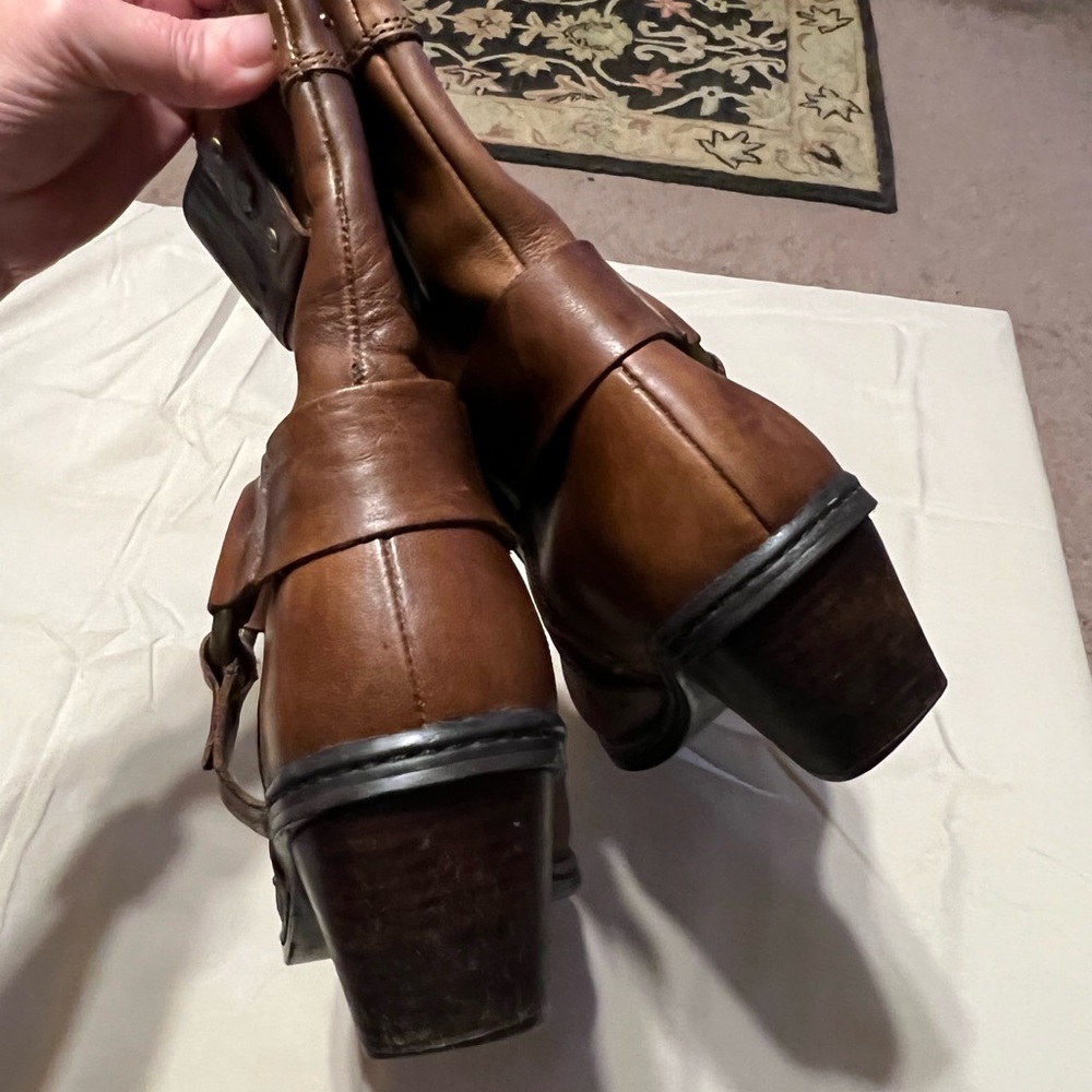 SOLD 8.5 Ladies Harley Davidson Studded Harness Boots - Picture 9 of 16